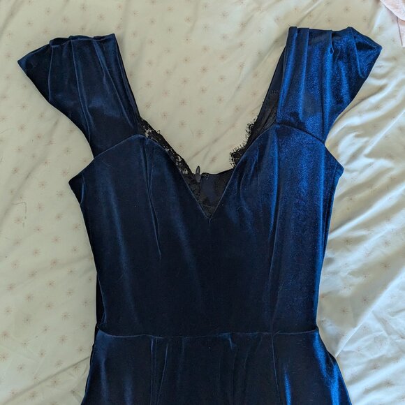 La Femme en Noire Swing Dress in Midnight Blue - Picture 2 of 5